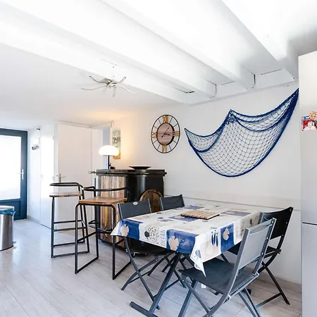 Villa Pavillon Cosy Avec Terrasse A 250m De La ! - Fr-1-409-288 *